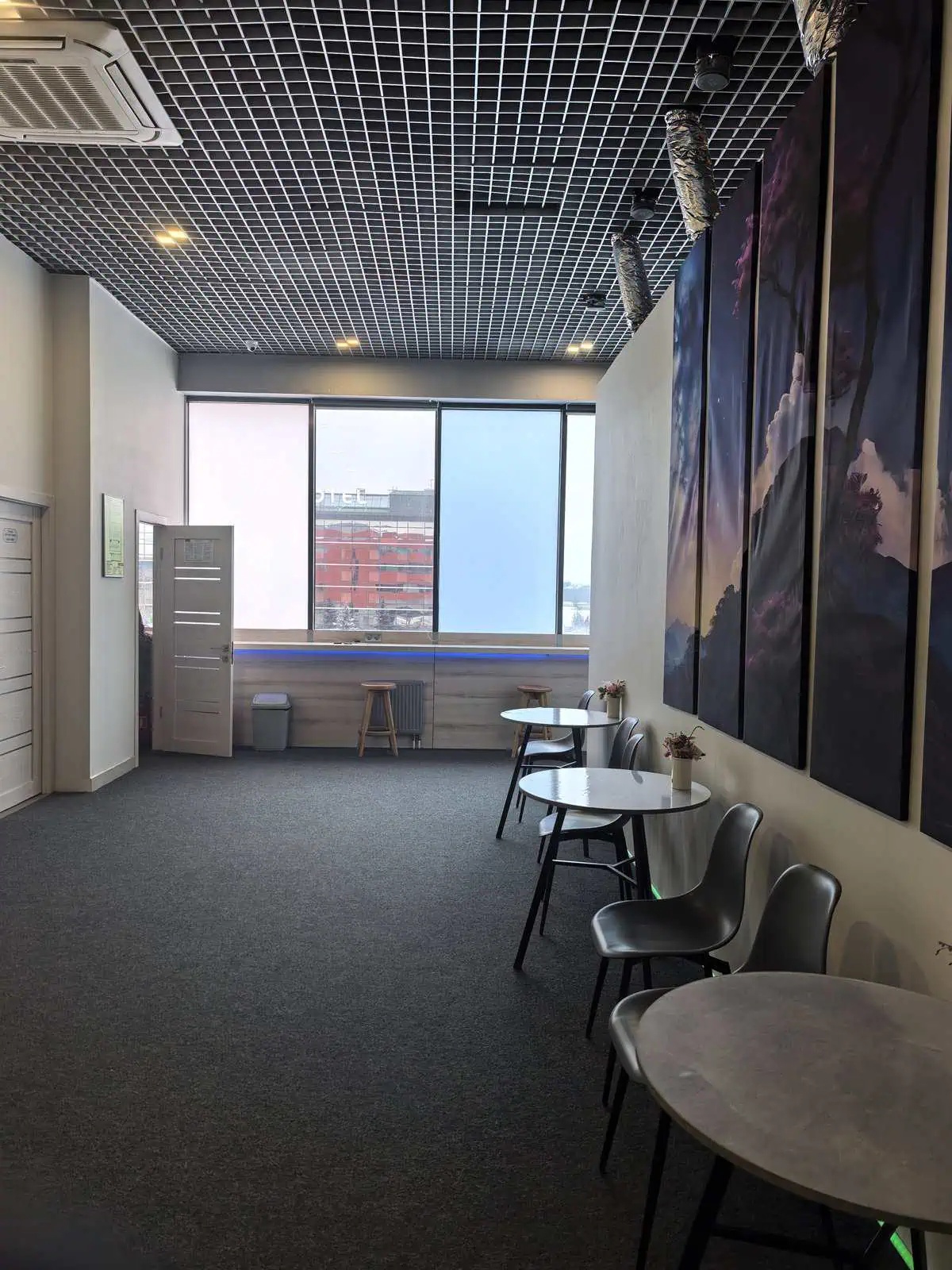 抵达谢列梅捷沃机场 — 等待早班机场快线在哪里过夜