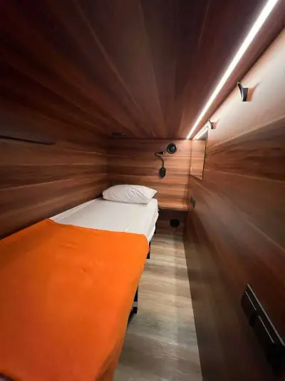 GettSleep Comfort capsule interior bed angle view Terminal B Sheremetyevo