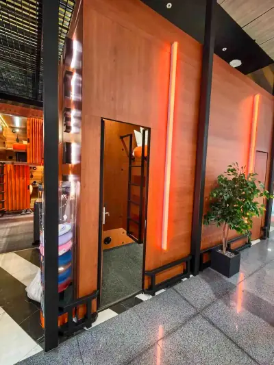 Entrada abierta minihabitación Yin-Yang superior GettSleep Terminal B