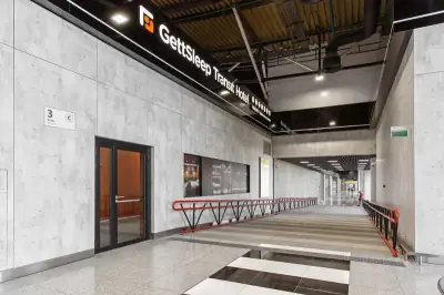 Corredor entrada hotel GettSleep planta 3 exterior Terminal C Sheremetyevo