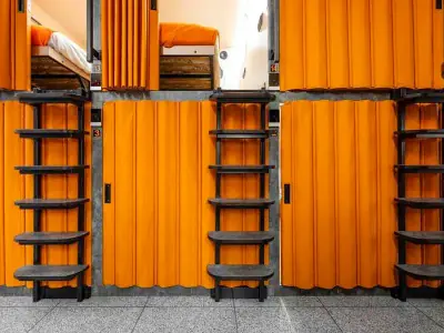 GettSleepコンフォート上下段カプセル クローズド外観 ターミナルB出発 シェレメーチエヴォ