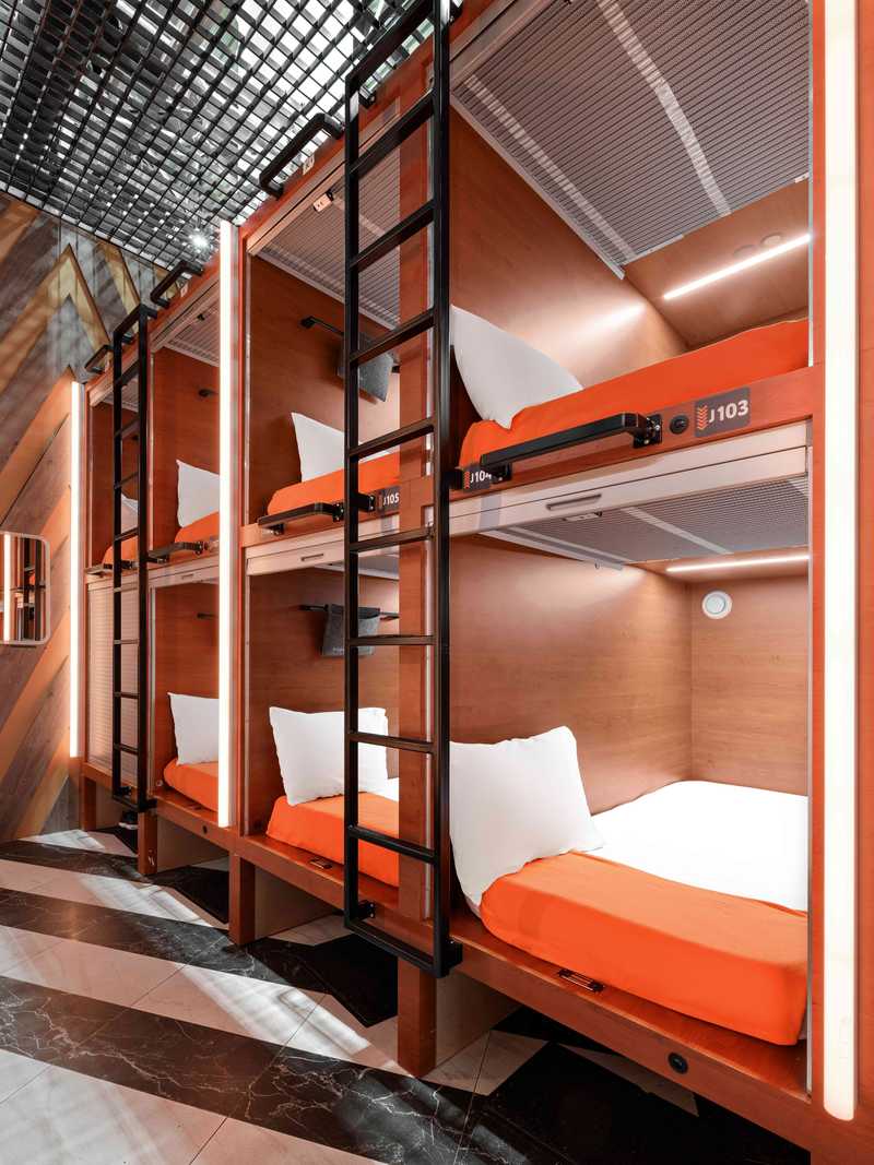 Gallery image - 2075